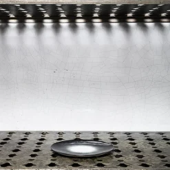 Assiette plate en porcelaine Ann Demeulemeester - Noir et blanc