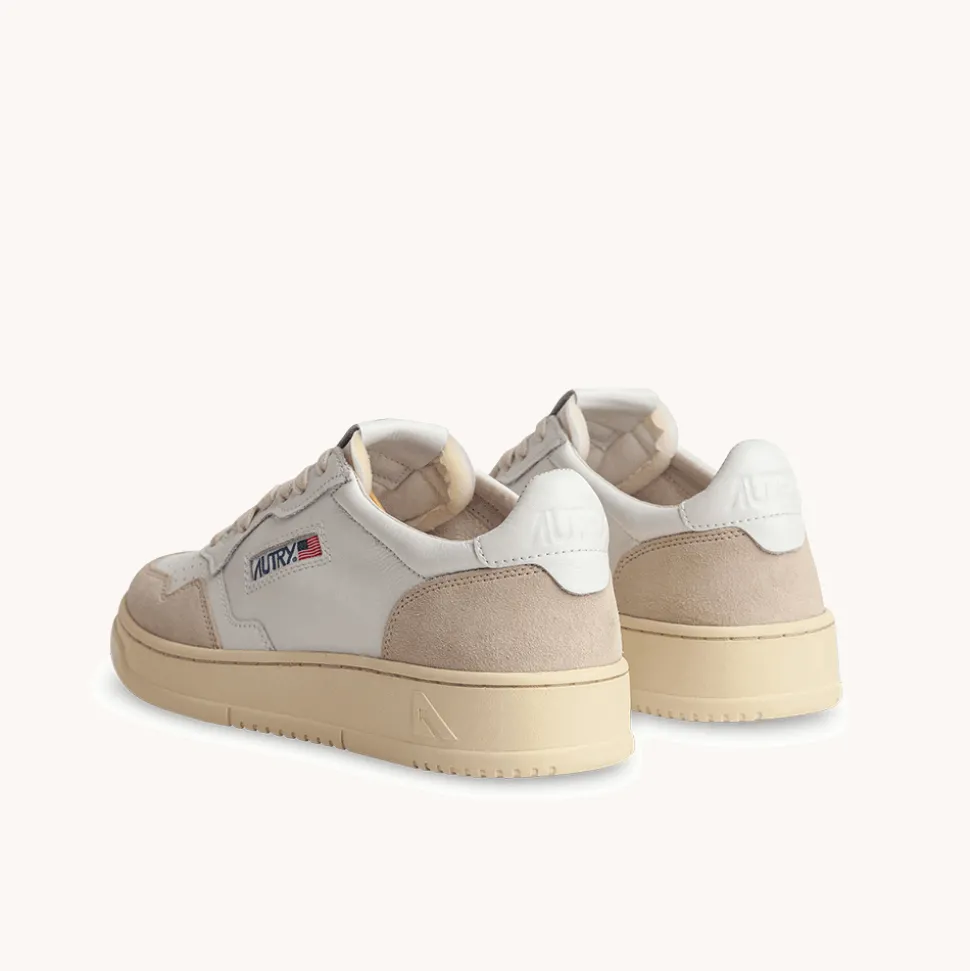 Autry - Baskets Medalist Low Suede - Blanc