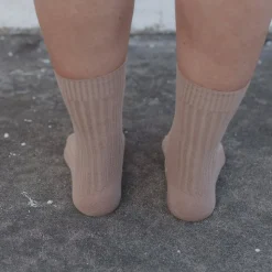 Baserange - Chaussettes côtelées Rib - Beige