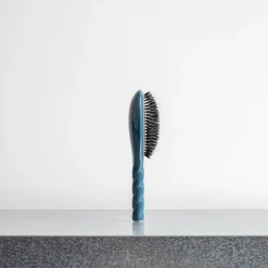 Brosse à cheveux N.02 L'INDISPENSABLE - Soin & Démêlage - Bleu