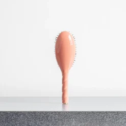 Brosse à cheveux N.01 L'UNIVERSELLE - Soin & Brillance - Corail