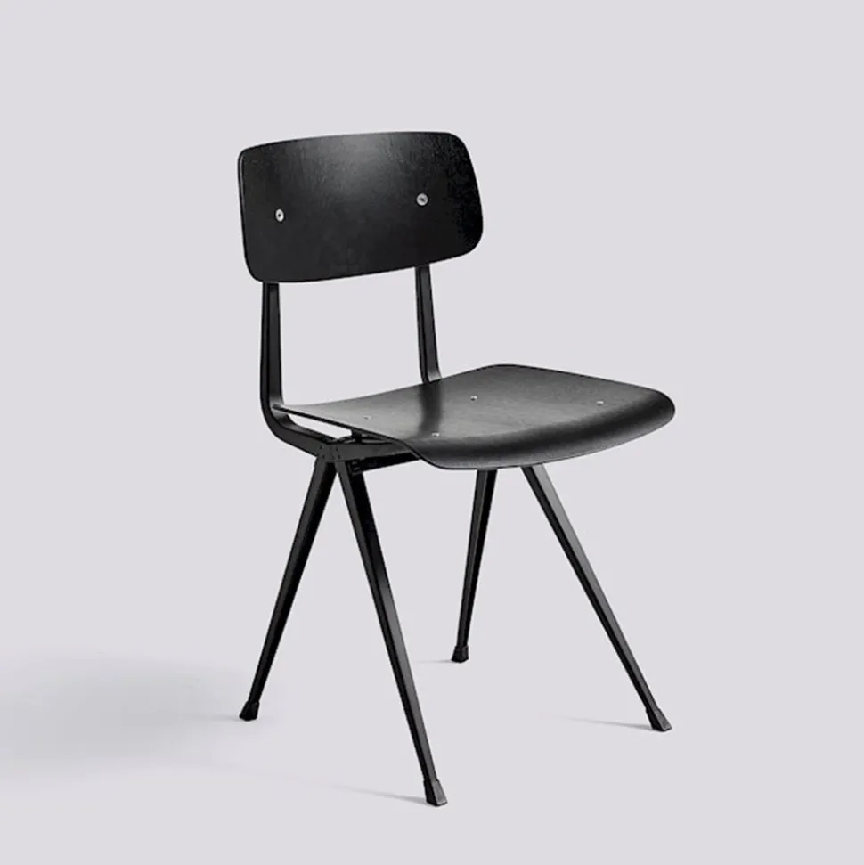 Chaise Result en bois de chêne - Noir - HAY