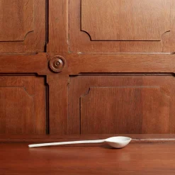 Cuillère angulaire porcelaine