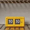Horloge QT 30 - Jaune - Twemco