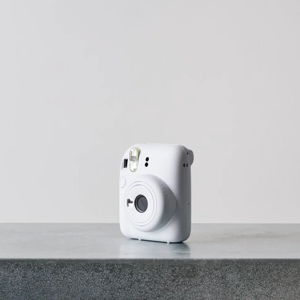 Instax Mini 12 - Clay White