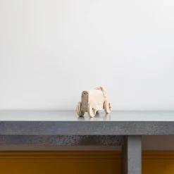 Jouet - Cheval en bois à roulettes