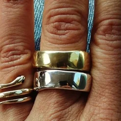 Mara Scalise - Bague Raw Cuff - Gold