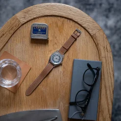 Montre - Merci Instruments Beaumarchais H02 x Hodinkee