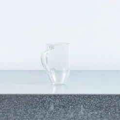 Petite tasse en verre à anse creuse - Transparent