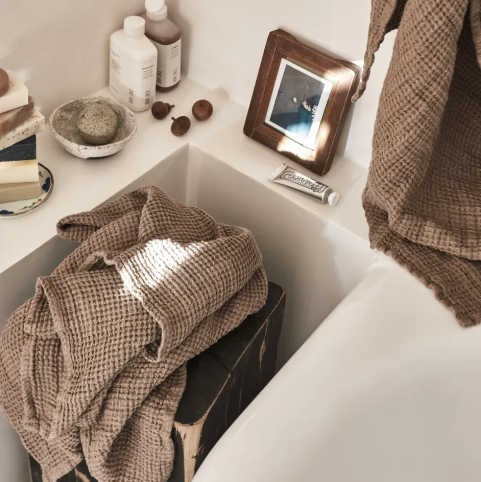 Serviette de bain en lin - Waffle - Brun Cha Iro