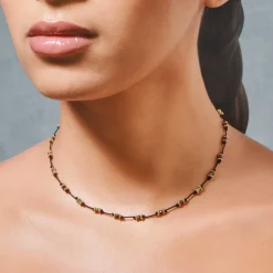 Tityaravy - Collier Lotus - Noir Zoïsite