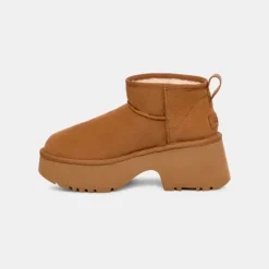 Ugg - Bottes Classic Ultra Mini Height - Chestnut