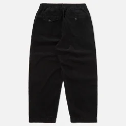 Universal Works - Pantalon Pleated Track - Noir