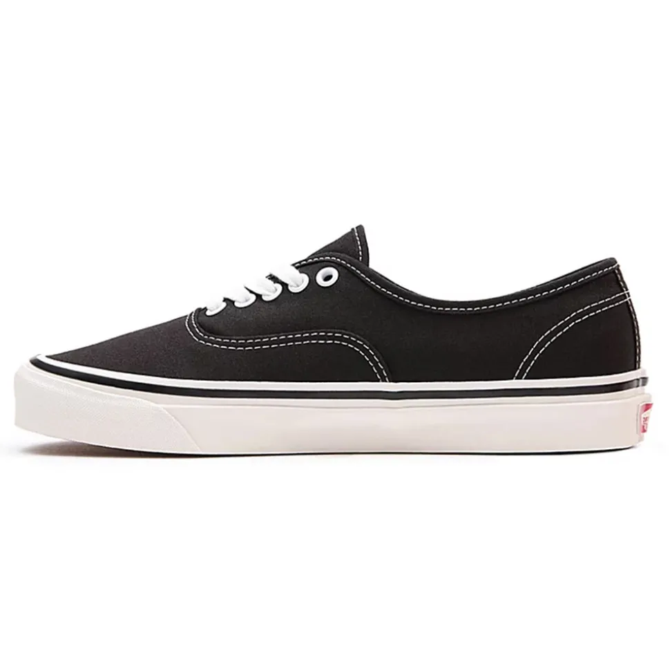 Vans - Authentic 44 DX - Noir