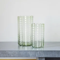 Vase Wave 02 - Vert